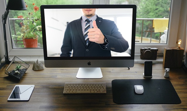 Achtung: Acht häufige Fehler beim Jobinterview per Video